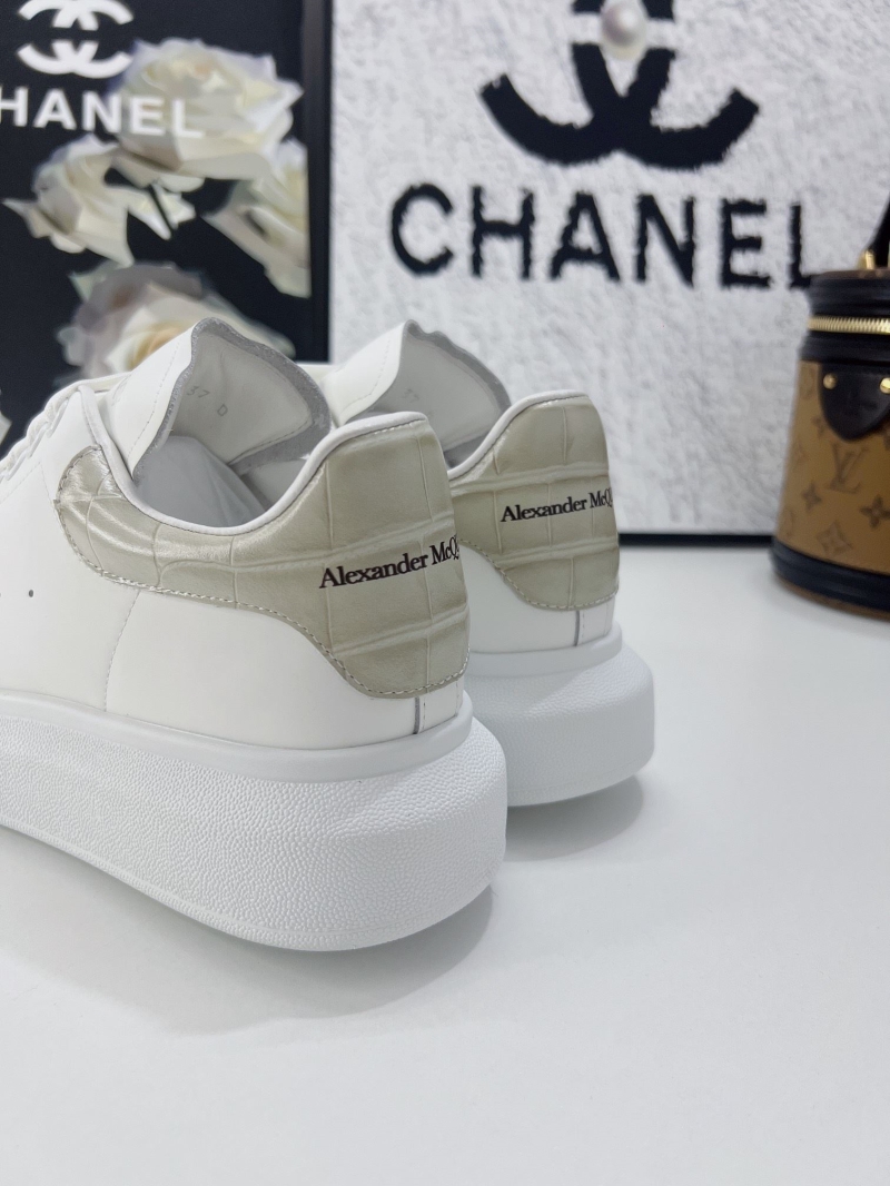 Alexander Mcqueen Casual Shoes